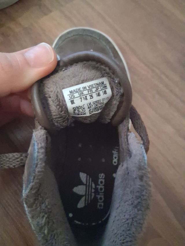 Adidas talla 25