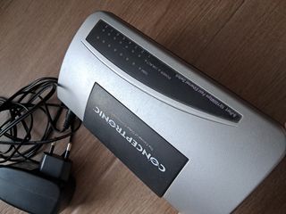 Switch 8 puertos 10-100mbps Conceptronic
