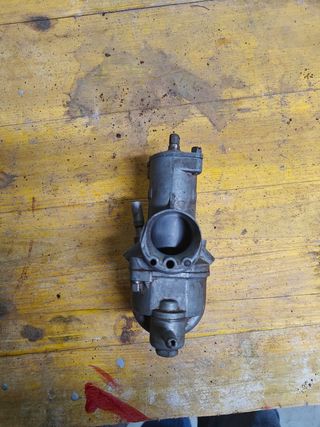 Carburador Amal 627
