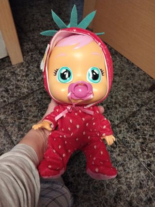 Bebé llorón fresa