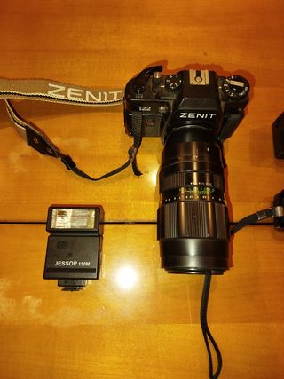 Cámaras de fotos Pentax y Zenit