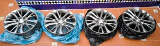 Llantas de aleación Toyota 17"