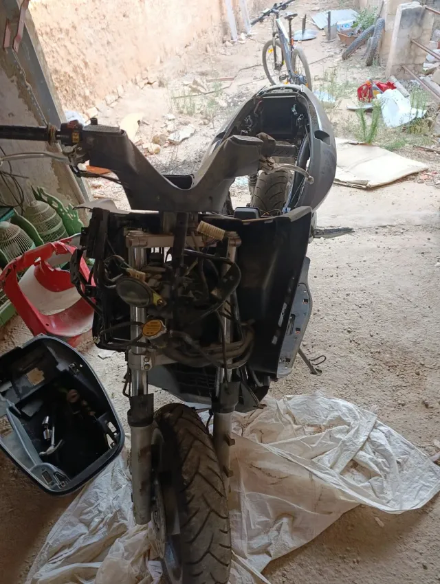 Barato! Despiece Kymco xciting 250