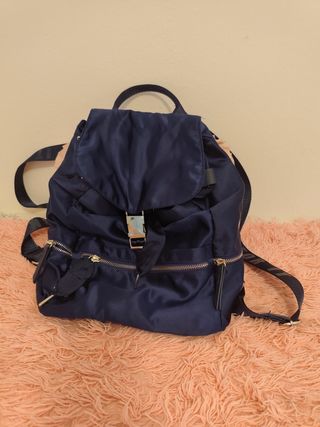 Mochila azul de Stradivarius