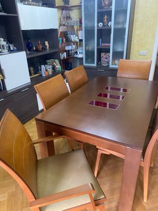 Mesa comedor y sillas