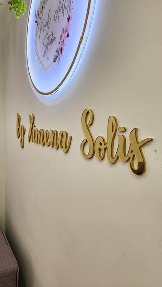 Letras 3D metacrilato oro espejo. Somos Fabricante