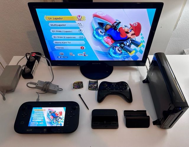 Nintendo Wii U + Accesorios Wii