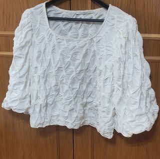 Blusa de Uterqüe blanca 