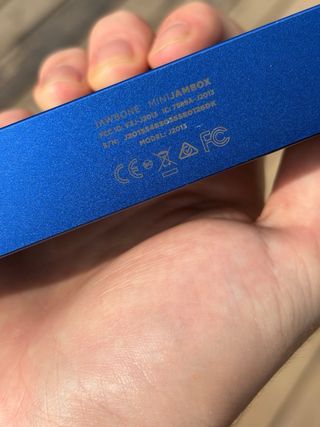 Altavoz portatil - Jawbone