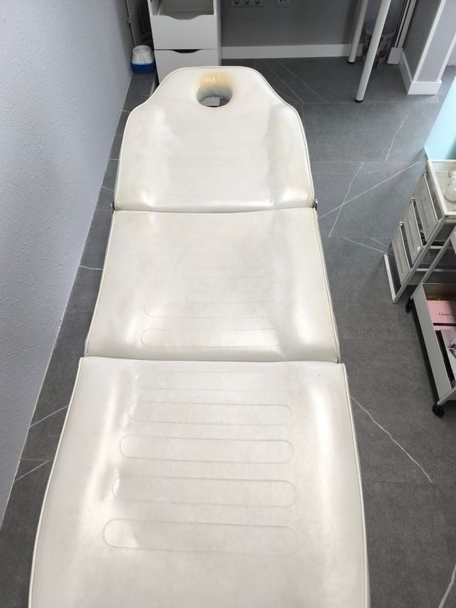 Camilla de estética/masajes