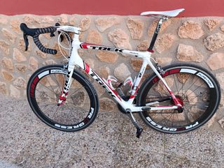 Bicicleta carretera carbono Trek Madone 
