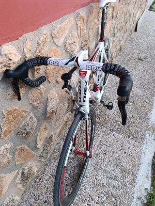 Bicicleta carretera carbono Trek Madone 