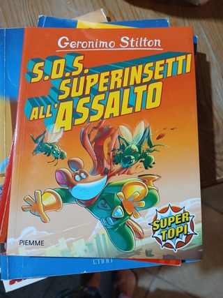 S.O.S. Superinsetti all'assalto!
