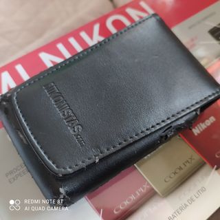 Caja de Nikon Nikonistas,trípode,fund