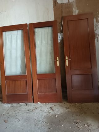 Puertas madera
