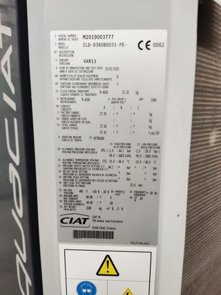 Enfriadora de agua Ciat de 86 kw, bomba calor