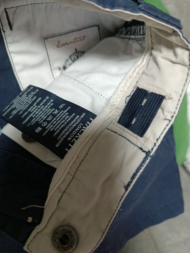 PANTALÓN HACKETT TALLA 5-6 AÑOS IMPECABL