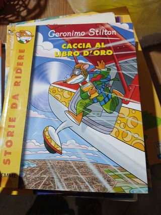 Geronimo Stilton: Caccia Al Libro D'oro (Italian Edition)