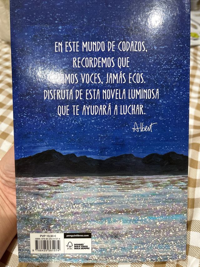 La noche que nos escuchamos / The Night We Hear...