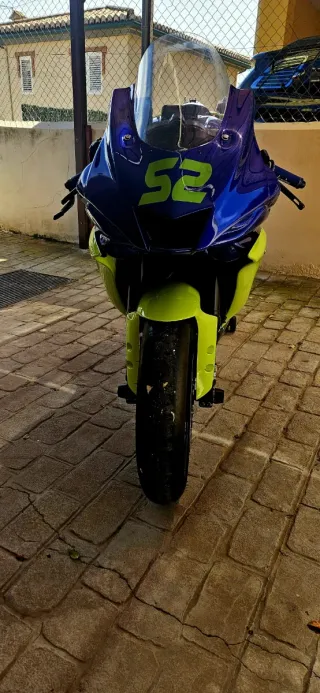 Yamaha R6 Race