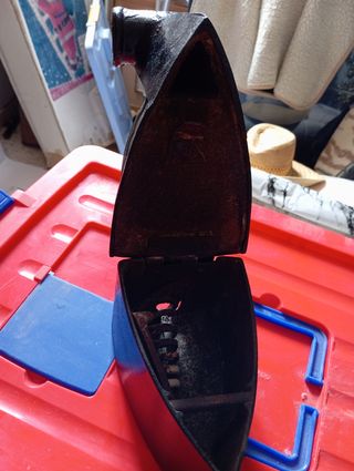 Plancha de carbón antigua