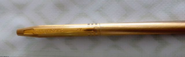 Bolígrafo chapado oro