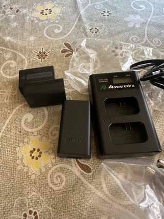 Sony A6000 con baterias y funda