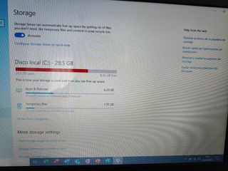 Portátil Asus R417W