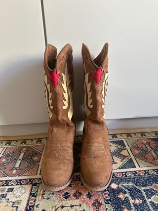 Botas cowboy marrones estilo western  Talla 38