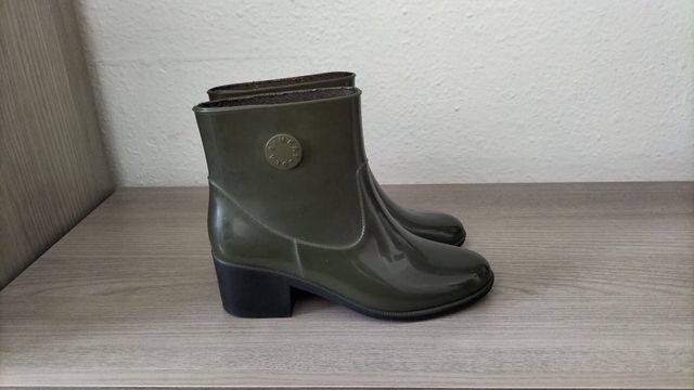 Botín agua Bimba y Lola