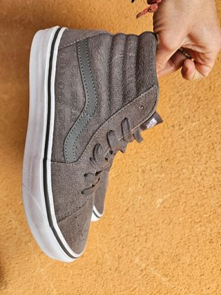 Vans Sk8-Hi Grises Letras