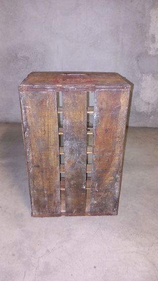 Cassa di legno canada dry