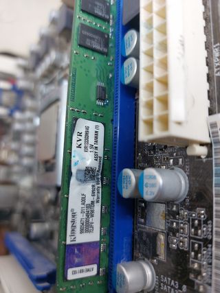 PLACA BASE DE ORDENADOR