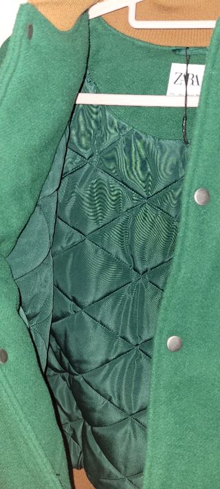 Chaqueta estilo universitaria