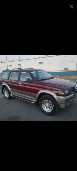 Mitsubishi Montero 1999