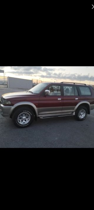 Mitsubishi Montero 1999