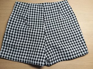 Skort, falda con pantalón corto