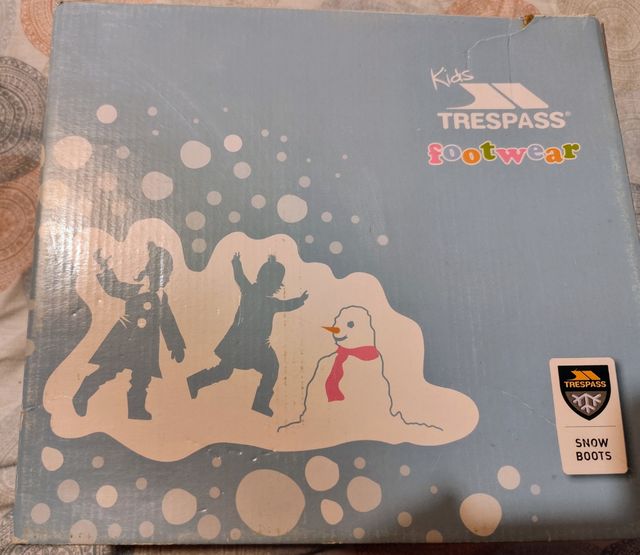 Botas nieve, Pantalones y Guantes Niño