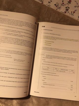 Contabilidad financiera (Spanish Edition)