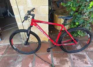 Bicicleta roja de Hexagon Kross precio negociable