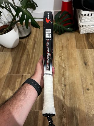 PALA DE PADEL STARVIE RAPTOR
