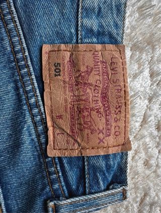 Short LEVI’S 501