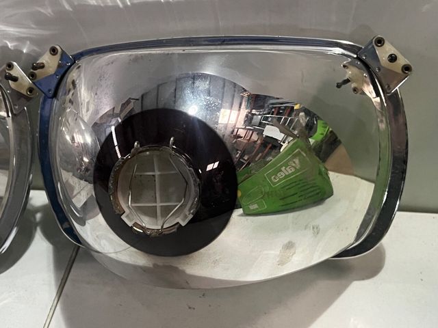 Pareja de faros Renault DODGE. NUEVOS