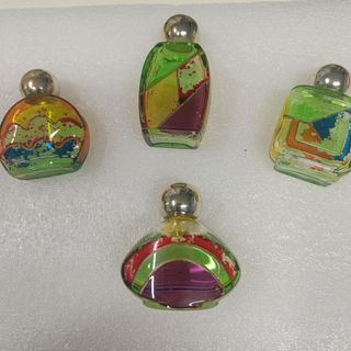 Bottiglie di profumo vuote.  2€ per unità