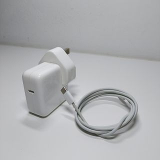 Cargador USB-C Apple 30W