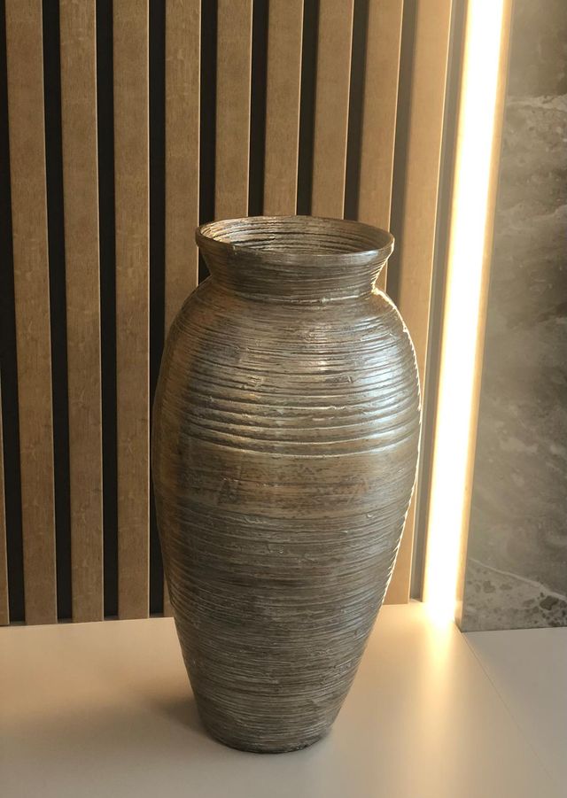 Jarrón de Bambú Lacado