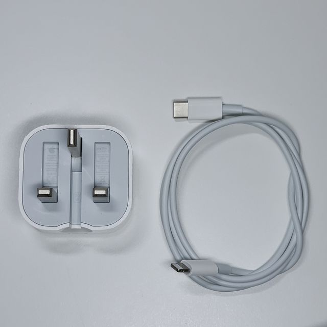 Cargador Apple 20W