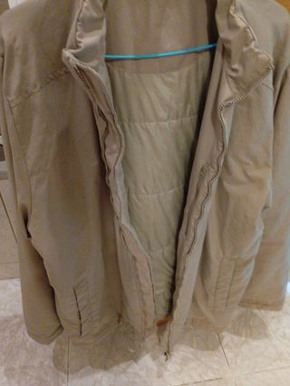 Chaqueta marrón clara de la marca nike