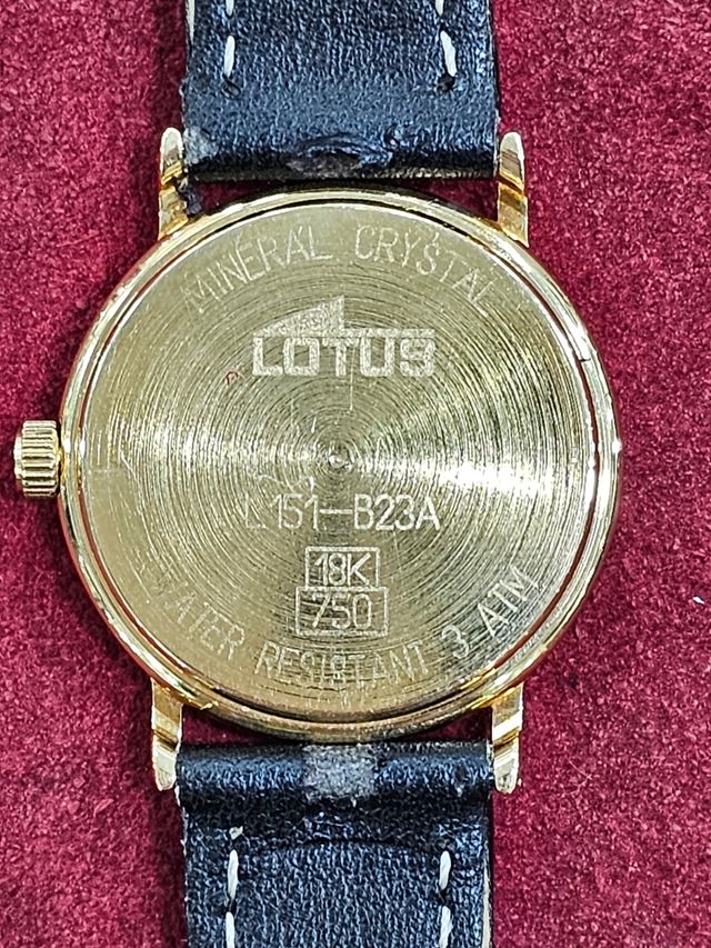 Lotus Oro 18K
