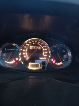 Moto suzuki Burgman 125cc 2006. 51900km